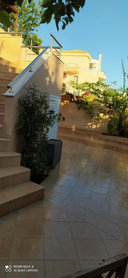 House,1000M From Beach ลาโกนิสซี ภายนอก รูปภาพ
